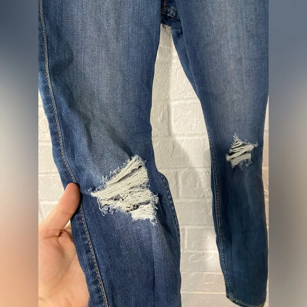 Hollister Ultra High Rise Skinny Jean